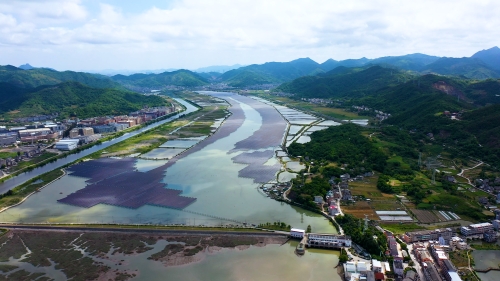 中国电建承担的国内首座潮光互补电站全容量发电