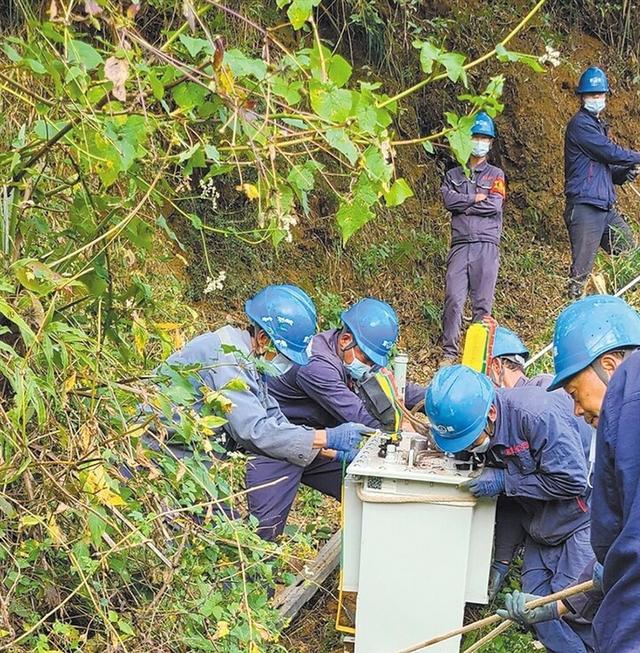 云南宣威供电局增容改造让村民用电无忧