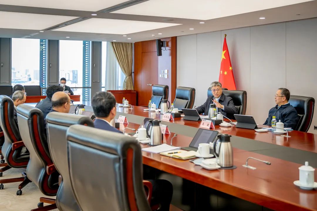 国家能源集团党组专题传达学习习近平总书记在学习贯彻党的二十大精神研讨班开班式上的重要讲话精神