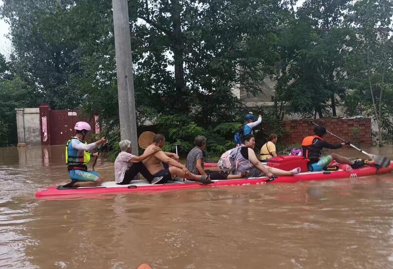 【防汛救灾 央企行动】风雨同心 人民至上 中国电建奋战在防汛抢险一线