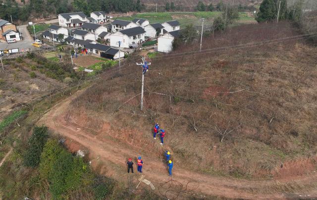 四川电力全面加强农村电力保障迎接返乡潮