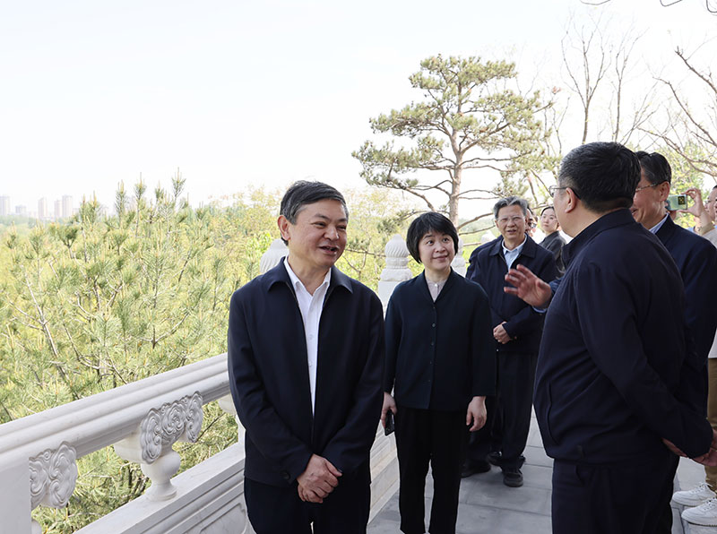 生态环境部部长黄润秋赴北京城市副中心调研生态环境保护工作