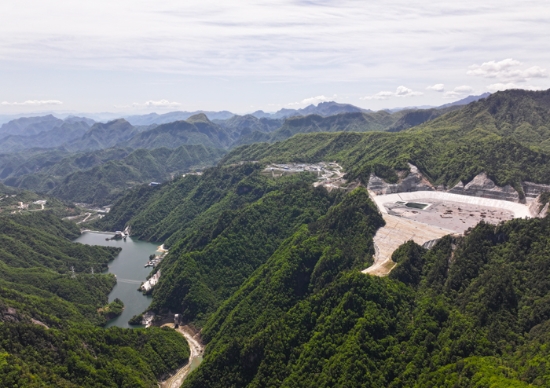 陕西镇安抽水蓄能电站上水库工程通过蓄水验收